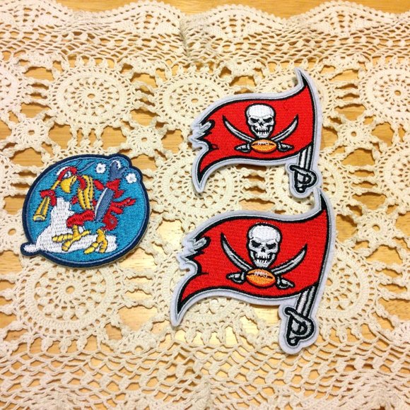 New iron-on patches, Pirate, rooster - Picture 1 of 3